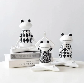 Resin Nordic Living Room Home Yoga Frog Ornaments Crafts Dressing Table Children's Room Frog Animal Decor Accessories